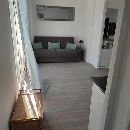 Studio Cosy Vue Mer A Deux Pas Du Port Santa Lucia - Raphael Apartment *
